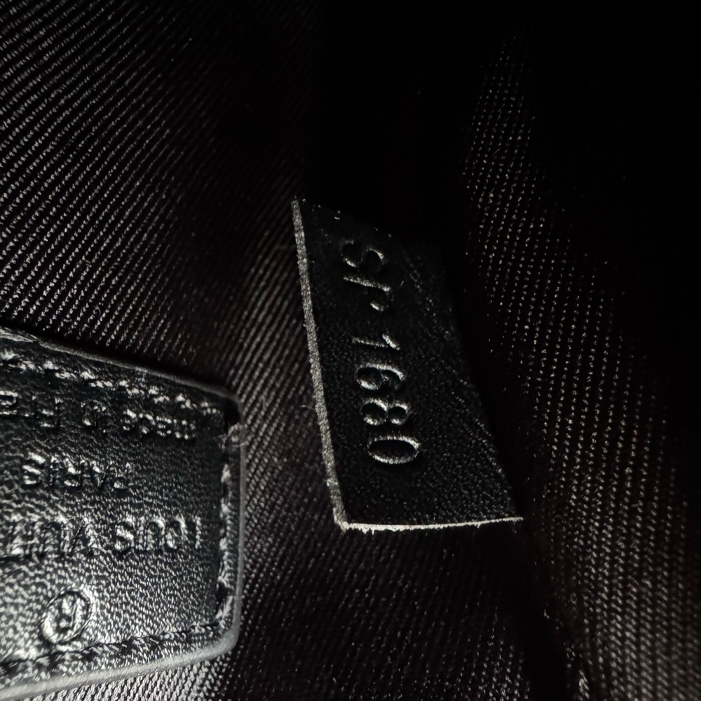 Black Embossed Monogram Leather Crossbody Messenger Bag - Picture 4 of 9